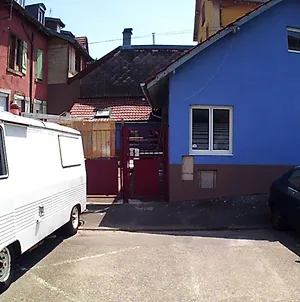 maison bleue Belfort Exterior photo