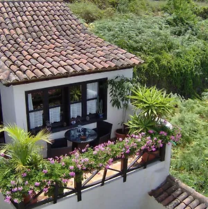 Rustic Holiday Home With Balcony And Sea View Icod De Los Vinos Exterior photo