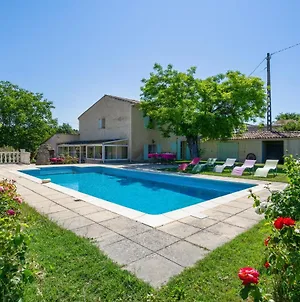 Villa de 3 chambres avec piscine privee jardin amenage et wifi a La Tour d'Aigues Exterior photo