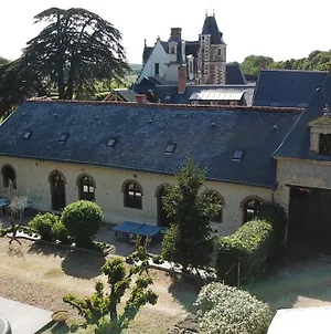 Gite Longere De 15 Personnes Au Chateau De Jallanges Vouvray Vernou-sur-Brenne Exterior photo