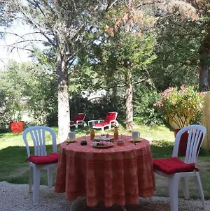 Suite avec jardin entre Aix en Provence, Luberon et Verdon Peyrolles-en-Provence Exterior photo