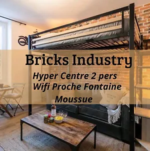 Appartement Bricks Industry Hyper Centre Fontaine Moussue à Salon-de-Provence Exterior photo