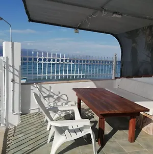 Seaside Beach House Agios Georgios  Exterior photo