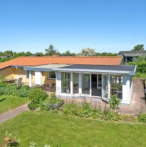 Stunning Home In Roskilde With 2 Bedrooms And Wifi Exterior photo
