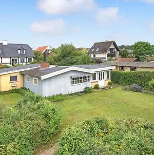 Nice Home In Roskilde With 2 Bedrooms And Wifi Exterior photo