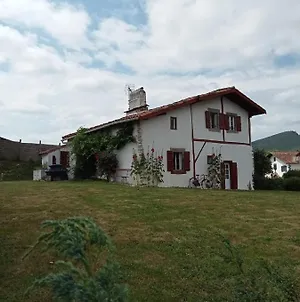 Villa Uhaldia à Ascarat Exterior photo