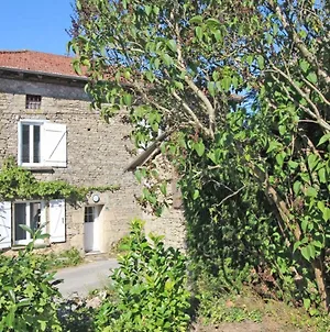 Villa De Pelage à Saint-Just-le-Martel Exterior photo