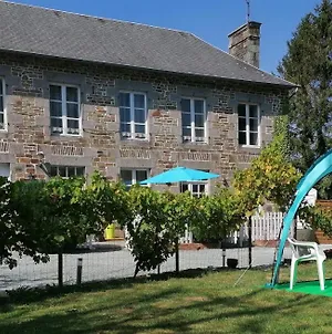 Le Château du Bonheur, Piscine, Sauna et Jacuzzi Le Loreur Exterior photo