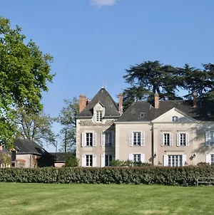 Le Pasty - Grande Maison Avec Piscine Saint-Aubin-de-Luigné Exterior photo