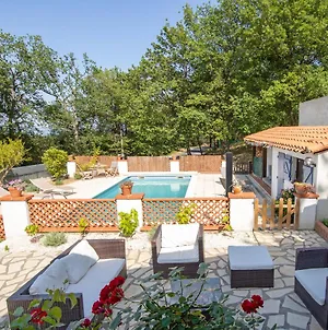 Travelers House - Villa With Private Pool And Kids Friendly Laroque-des-Albères Exterior photo