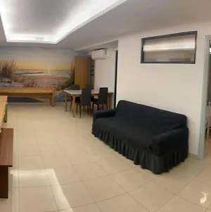 Appartement Αρέθουσα Sous Sol 60 Τμ Υπόγειο Διαμέρισμα à Chalkís Exterior photo