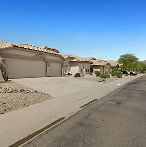 Amazing Home In Great Location Wbackyard Oasis Scottsdale Exterior photo