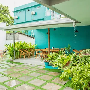 Hôtel Palm Rest Maldives à Magoodhoo Exterior photo