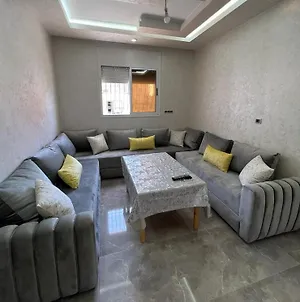 Appartements Que Pour Familles Agadir Exterior photo