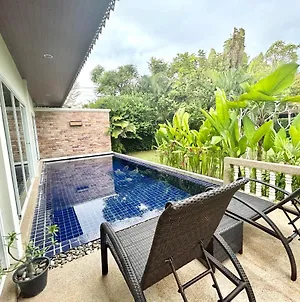 Luxury 3 Bedroom Pool Villa In Layan Ban Phru Chan Exterior photo