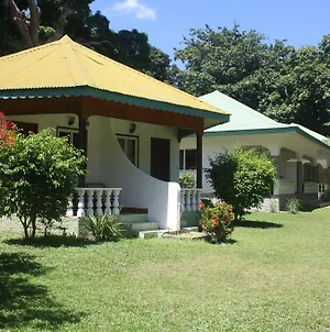 Villa Bamboo Chalets à La Digue  Exterior photo