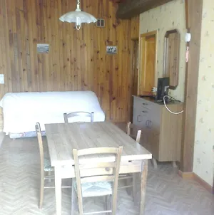 Appartement de 2 chambres avec terrasse et wifi a Belcaire a 6 km des pistes Exterior photo