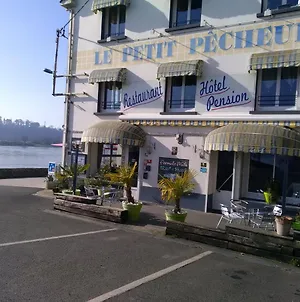Hôtel Le Petit Pêcheur à Loireauxence Exterior photo