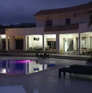 Villa blanche piscine chauffée Agadir Exterior photo