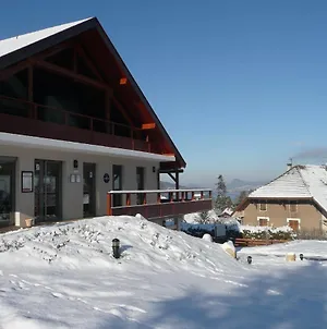 Hotel Golf Et Montagne Talloires Exterior photo